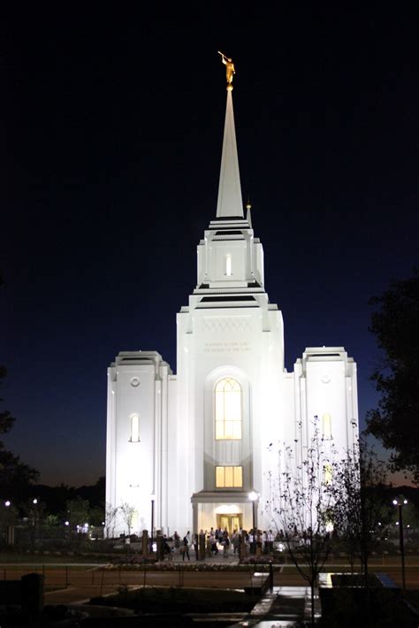 Brigham City LDS Temple: Temple at Night