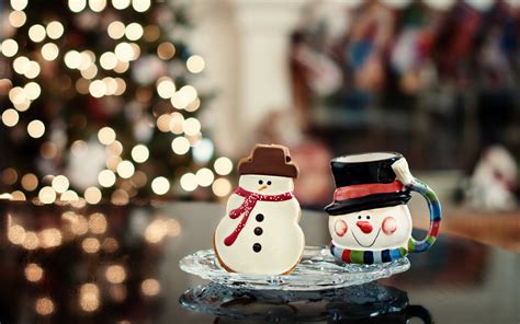 Christmas Tree Lights Snowman New Year wallpaper | 1920x1200 | #26306