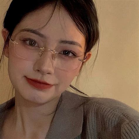 eyeglasses for small face women 3