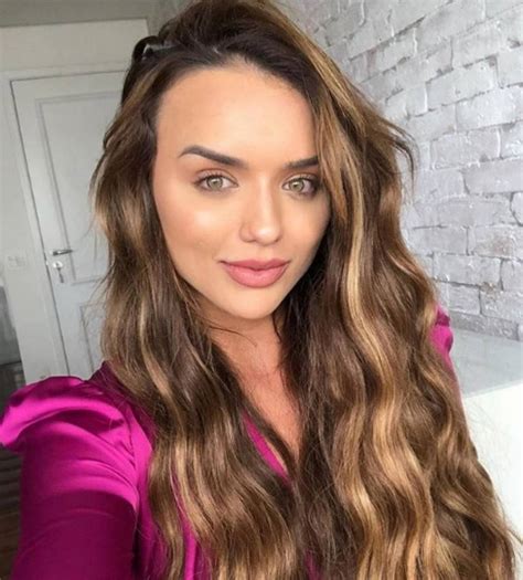 Rafa Kalimann aparece toda sensual fazendo dancinha no TikTok MH - Que