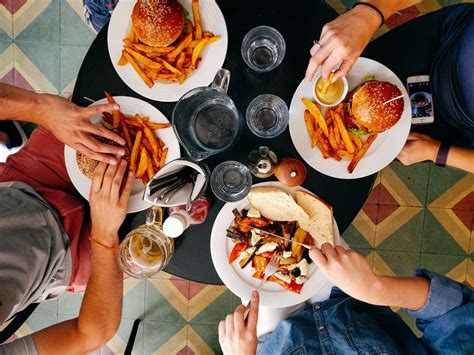 Eat Out And Improve Your Budget With These 3 Questions - The Money Couple