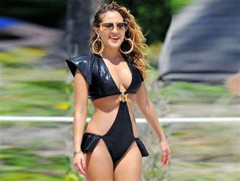 30 Swimsuit Fails That Are An Abomination To Summer