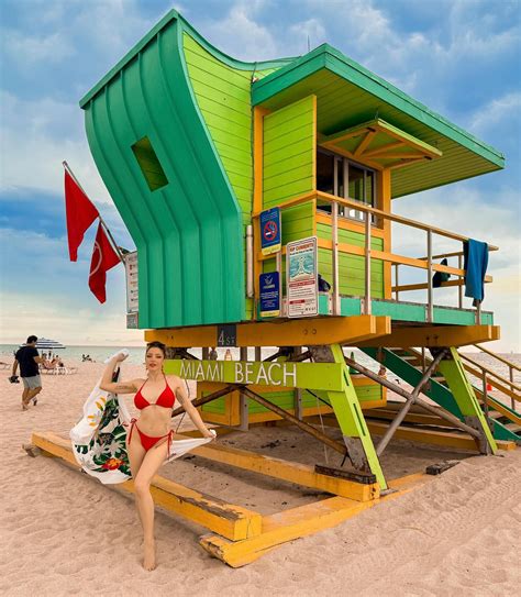 Brittany Scott | Am I still hot for a 34 yr old? @kerabear_official