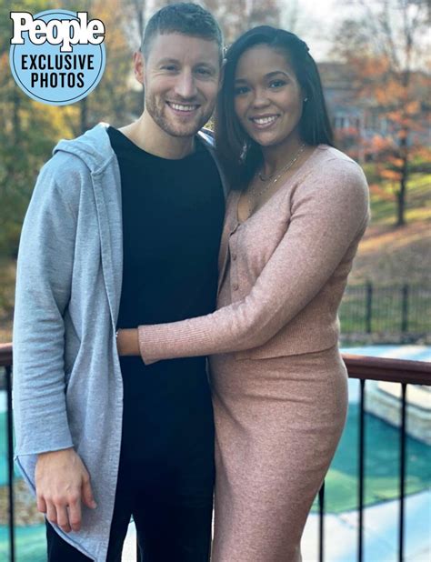 Napheesa Collier Is Pregnant! WNBA Star and Fiancé Alex Bazzell ...