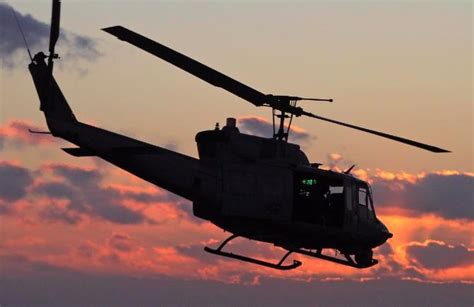 truc thang quan su  bat ngo trung