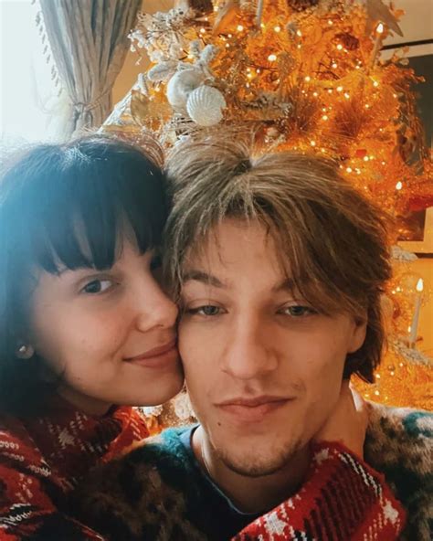 The Untold Truth About Joi Millie Bobby Brown's Relationships Image 19