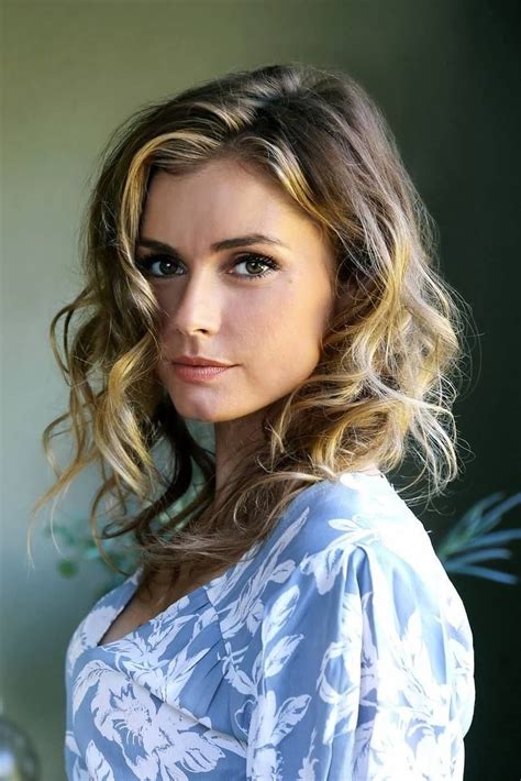 Brianna Brown - Biografía, mejores películas, series, imágenes y