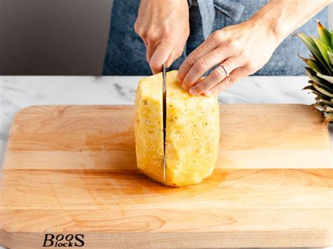 How to Cut Your Pineapple The Right Way