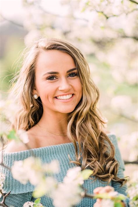 spring senior portraits shea  maryland senior portrait