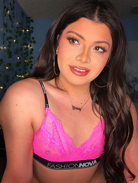 Corinna Kopf's OnlyFans: Is The Public Opinion REALLY Divided? Image 17