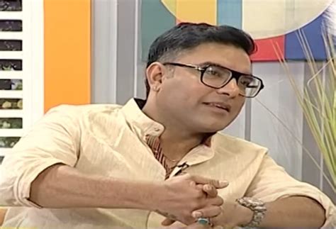 yasir hussain praises rajab butt ducky bhai reviewitpk