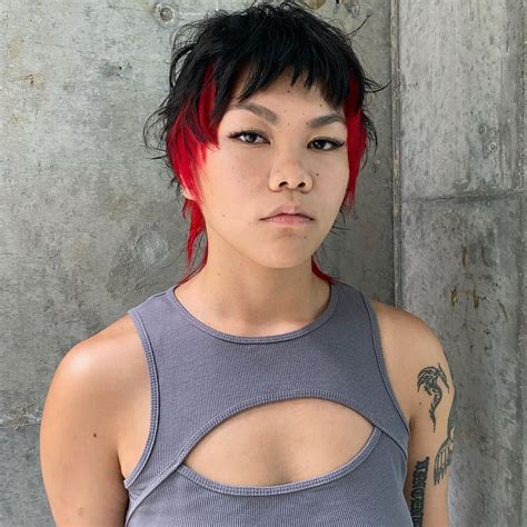 Celebrities debate if a hair cut in short is better for red carpets