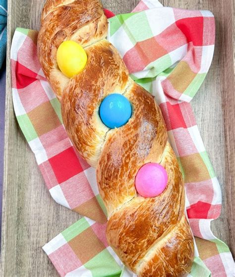 20 Stuffed Bread Recipes For Every Occasion - PureWow