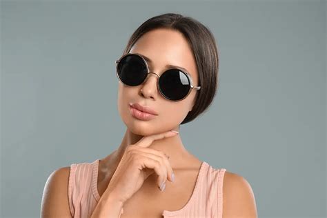 How to Choose Sunglasses for Your Face Shape - HauteMasta