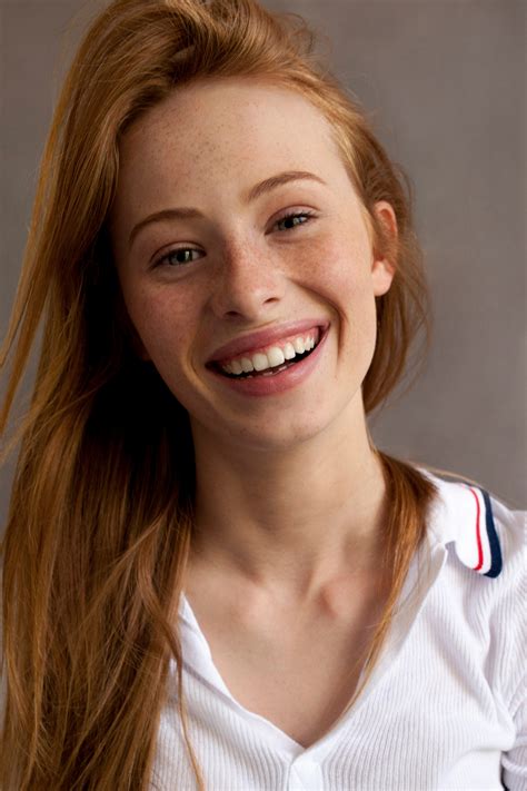 Giulia Be : Julia Wieniawa polska aktorka - Planeta Kobiet - Ouça