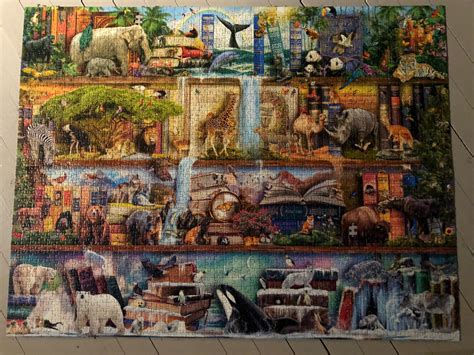 Ravensburger puzzle, 2000 pieces. (3 pieces are missing, unfortunately ...