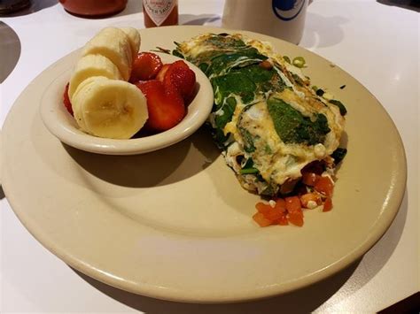 BLUE MOON CAFE AND BAKERY, Tulsa - Menu, Prices & Restaurant Reviews ...