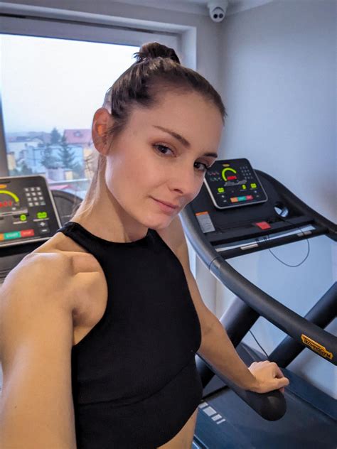 Running outside will soon be an option : r/selfie