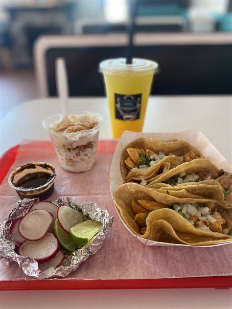 Carmen's Cafe & Creamery - visitSI