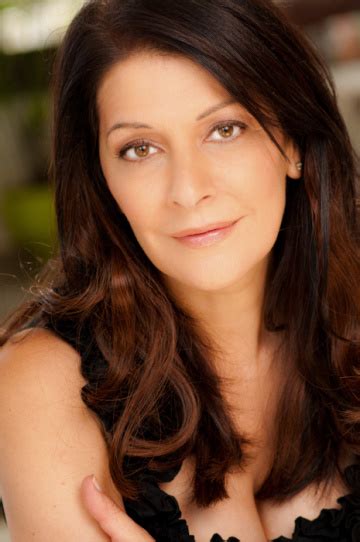marina sirtis net worth 2021