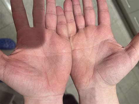 do i have the Simian crease? : r/palmistry