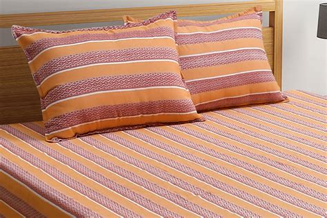 Bed Sheet Buying Guide: How To Pick The Right One