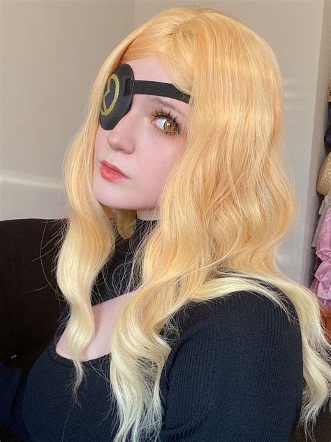Satin Stars - Marie Mjolnir - 2025 ︎