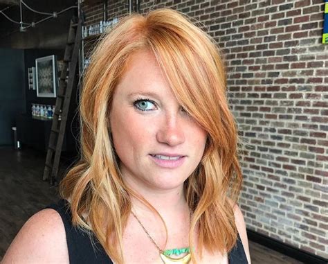 9 Mesmerizing Strawberry Blonde Hair Ideas With Blue Eyes – Hairstyle Camp