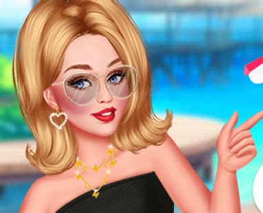 Celebrity Dress Up Games - Play online free on Gombis