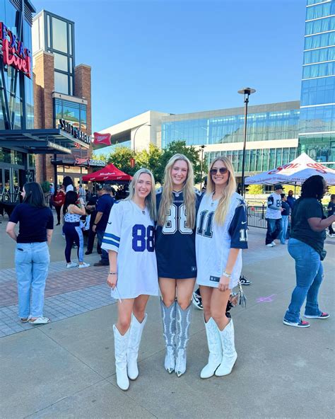 Amber Moore (@amber_moore543) • Instagram photos and videos