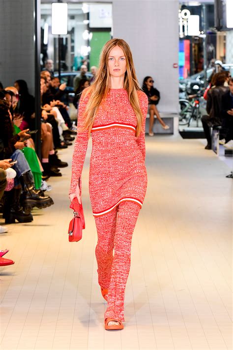 United Colours of Benetton S/S 2023 | English | Metal Magazine