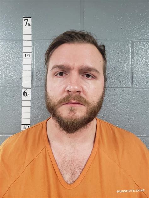 Experts React: The Truth Behind the Madison County KY Mugshots - n2v6onq