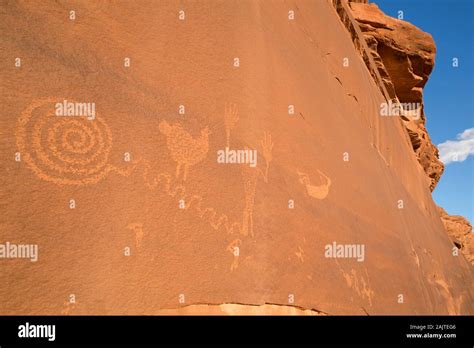 Petroglyphs, Navajo Nation (Utah Stock Photo - Alamy