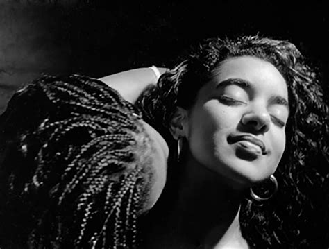 Enjoy our secure and safe chatting platform - Manprotec