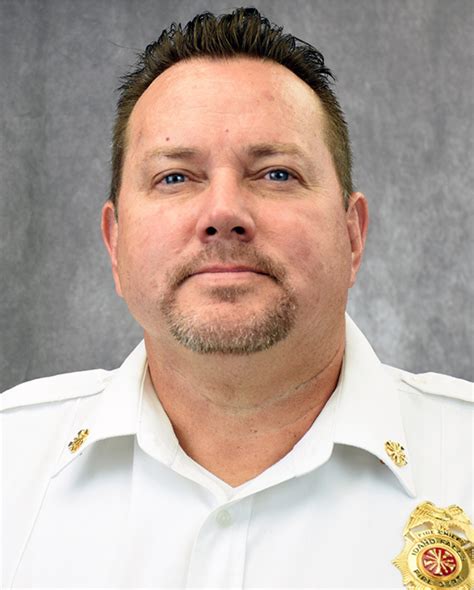 Idaho Falls Fire Chief Duane Nelson announces retirement after 28 years