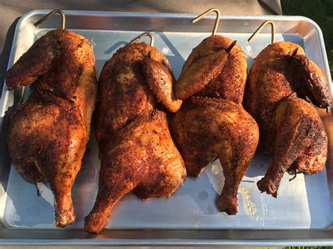 Smoked chicken always a crowd pleaser : r/smoking