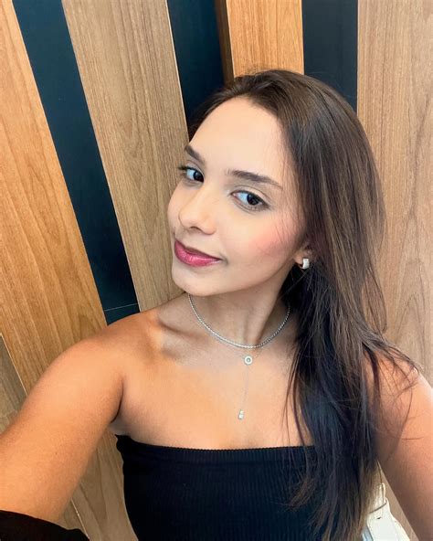Camila Araujo (@personalcamilataraujo) • Instagram photos and videos