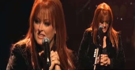 Wynonna Judd's Faith-Filled Rendition of "I Can Only Imagine"