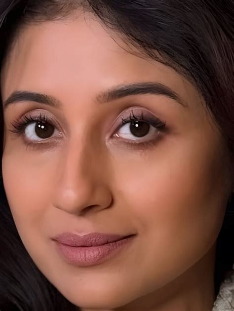 paridhi sharma ecartelera