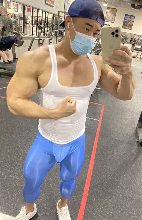 🌟 Aaron Chu 🐼 on Twitter: "Gym SLUT 😃…