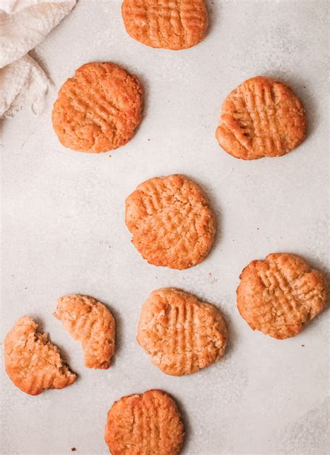Kidney-Friendly Peanut Butter Maple Cookies Recipe - KNI - Kidney
