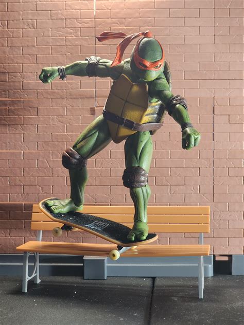 Mikey skate session : r/ActionFigures