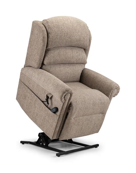 What makes the location so perfect at premier inn dorchester dorchester 2