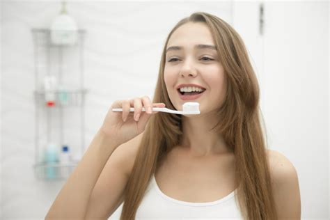 4 Tips to Make Tooth Brushing Effective