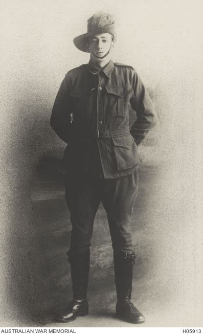 Studio portrait of 2928 Private (Pte) Lindsay Lee Archibald, 2nd Light ...