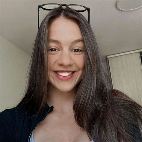 How Tall Is Lucia Mikusova? Biography, Wiki, Height, Age, Net Worth