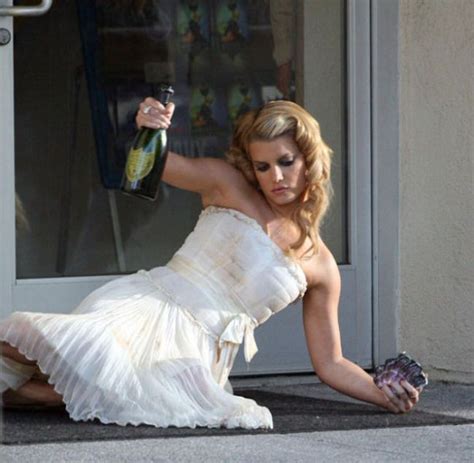 Drunk Brides (25 pics)