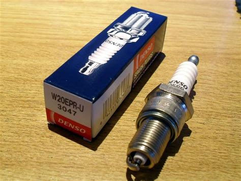 Spark plug Denso W20EPR-U Prelude 1 8 AB