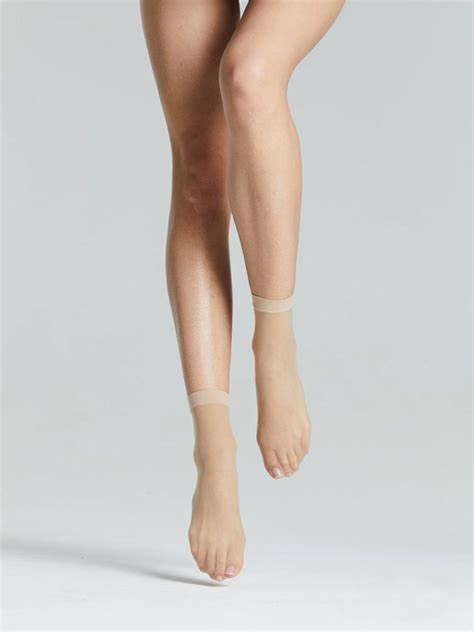 Fogal - All nude socks – Fogal.com