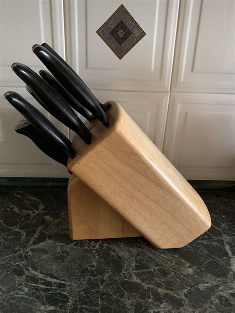 Набор кухонных ножей KitchenAid с деревянным блоком и точилкой, 9 ...